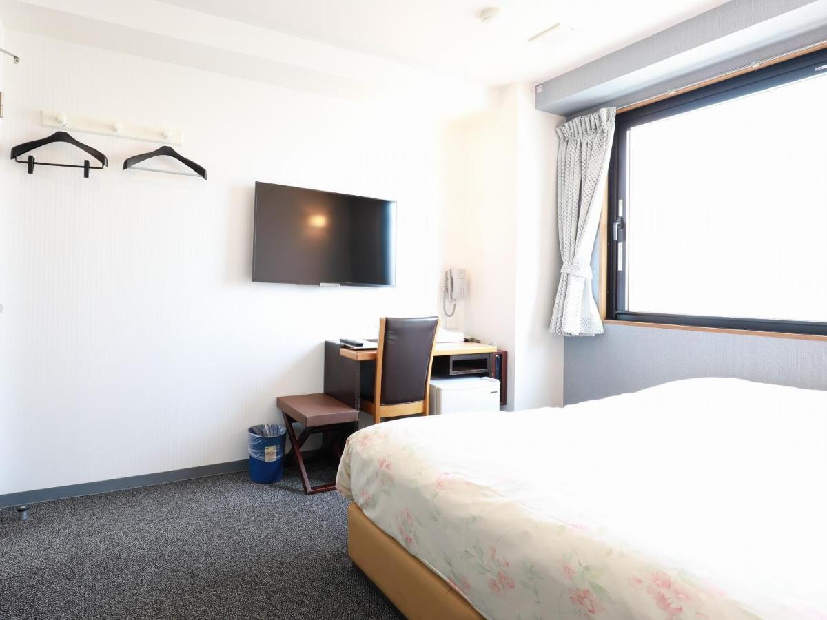 Toyama Town Hotel Exterior photo